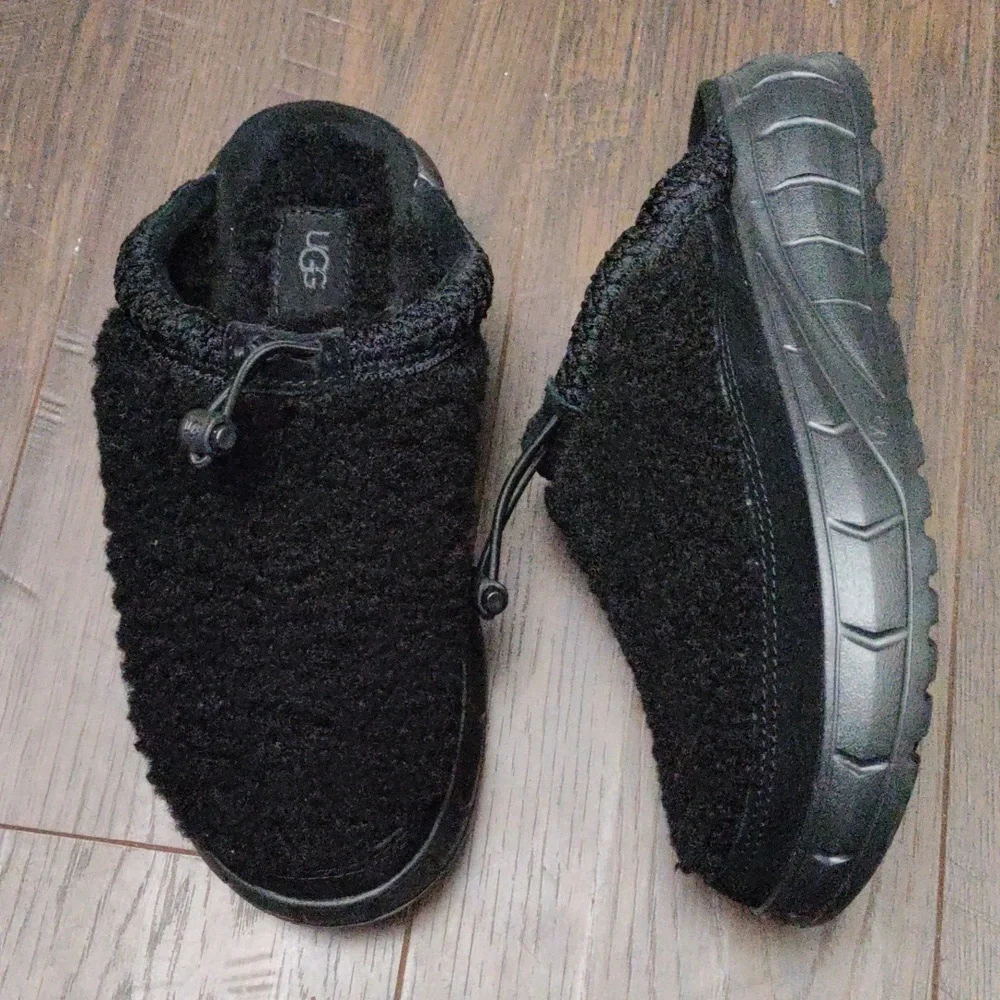UGG "Westsider Hybrid" Black 1130805 Womens Slippers